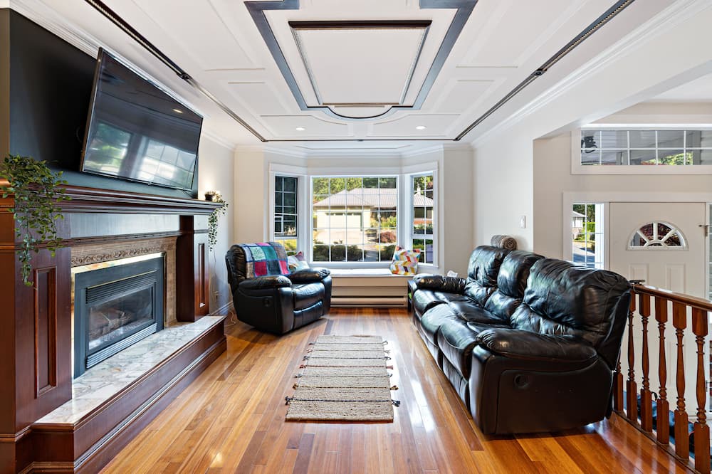 Photo of Livingroom in Squamish