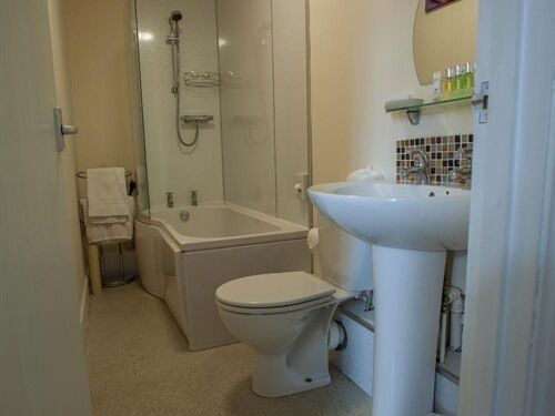 Photo of Bathroom in Lowick