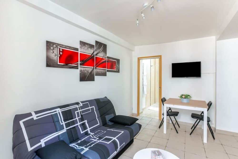 Photo of Livingroom in Arpajon
