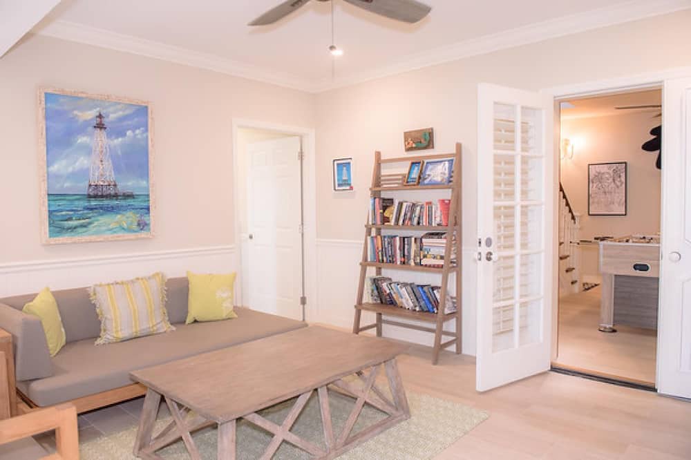 Photo of Livingroom in Islamorada
