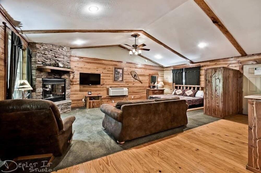 Photo of Livingroom in Sylvan Shores