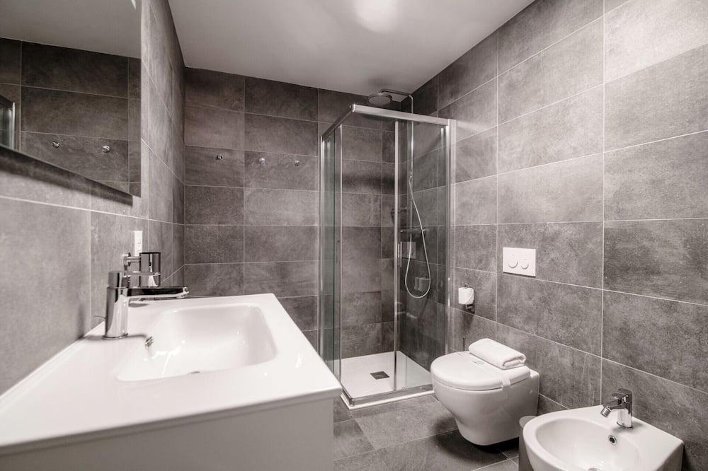 Photo of Bathroom in Gudo