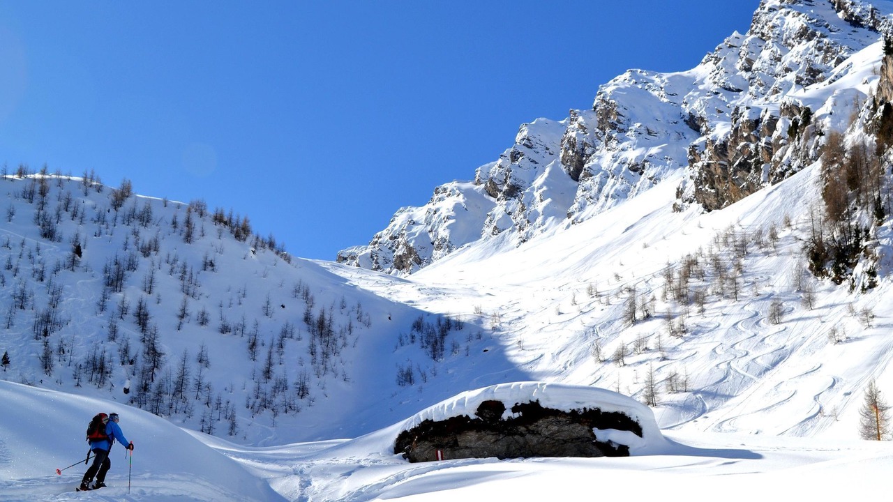 Photo of Others in Vals