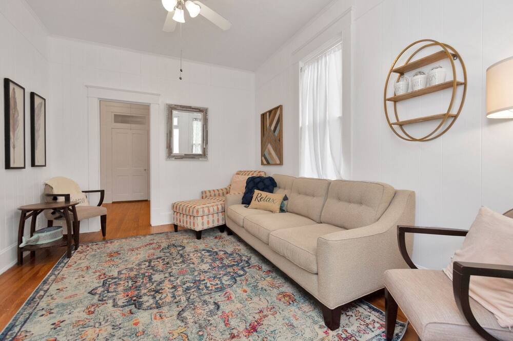 Photo of Bedroom in San Jacinto