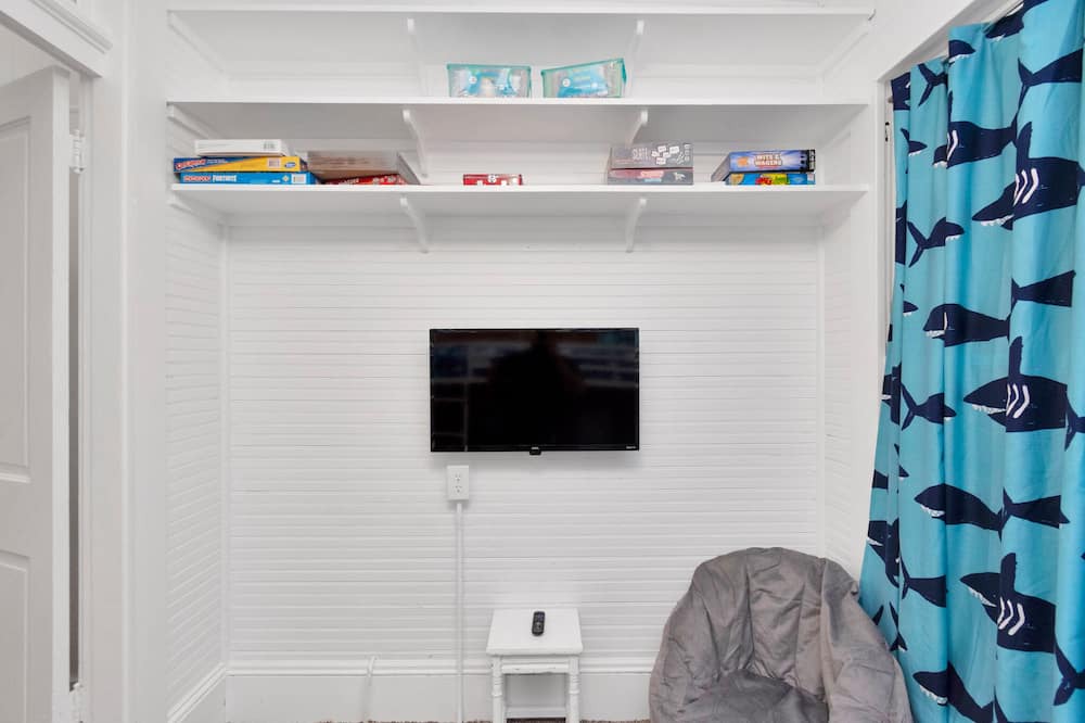 Photo of Bedroom in San Jacinto