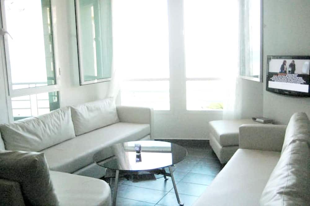 Photo of Livingroom in Malabata