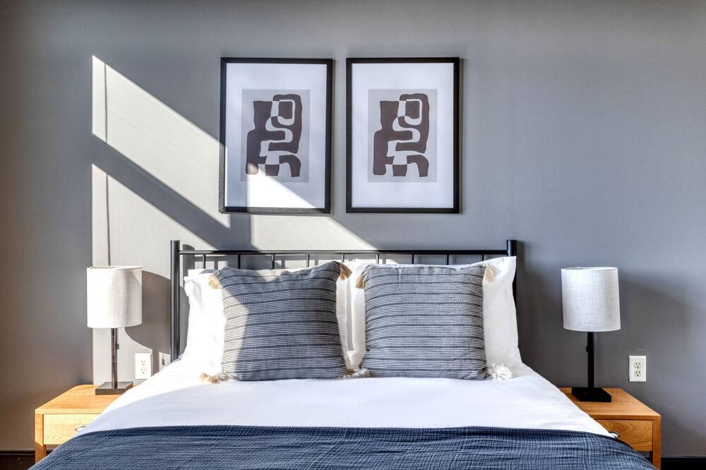 Photo of Bedroom in H Street Corridor