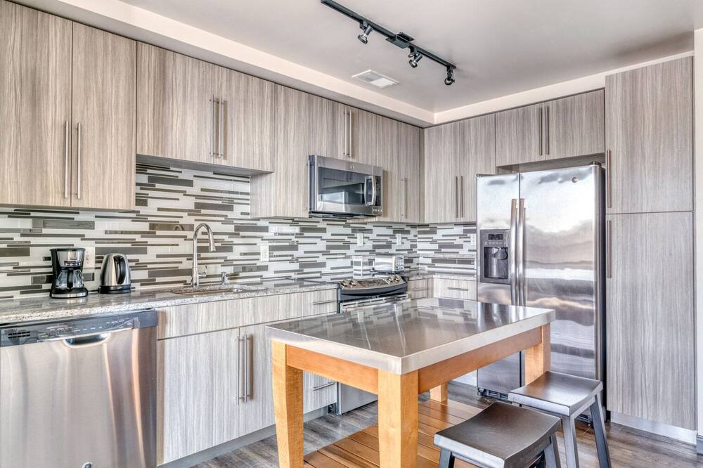 Photo of Kitchen in H Street Corridor