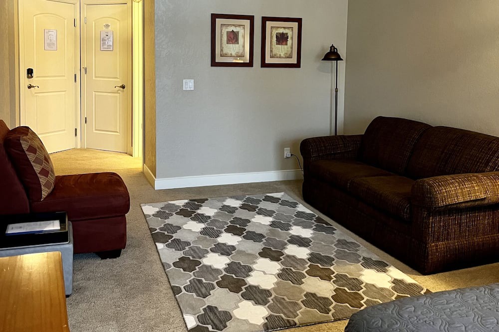 Photo of Bedroom in Birchwood