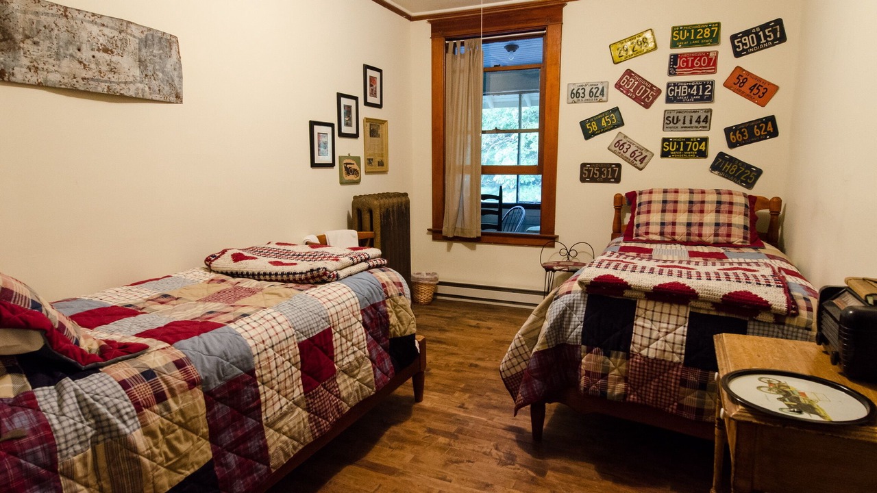 Photo of Bedroom in Grayling