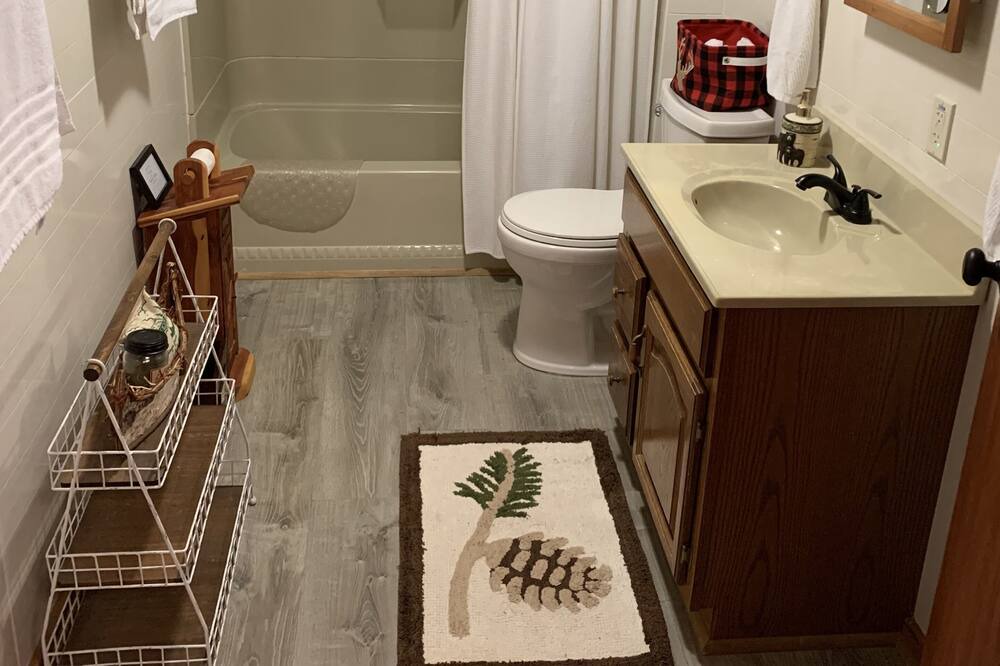 Photo of Bathroom in Gloversville