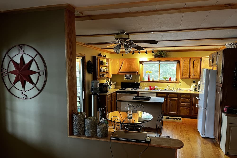 Photo of Kitchen in Gloversville