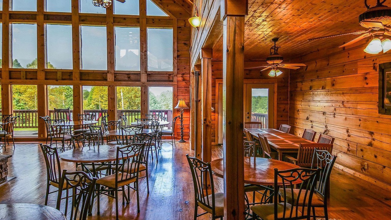 Photo of Livingroom in Spencer