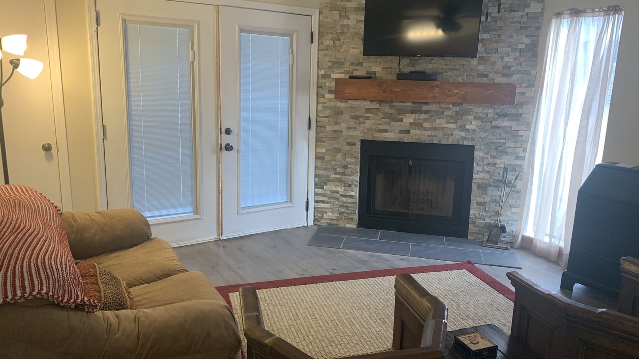 Photo of Livingroom in Oklahoma City