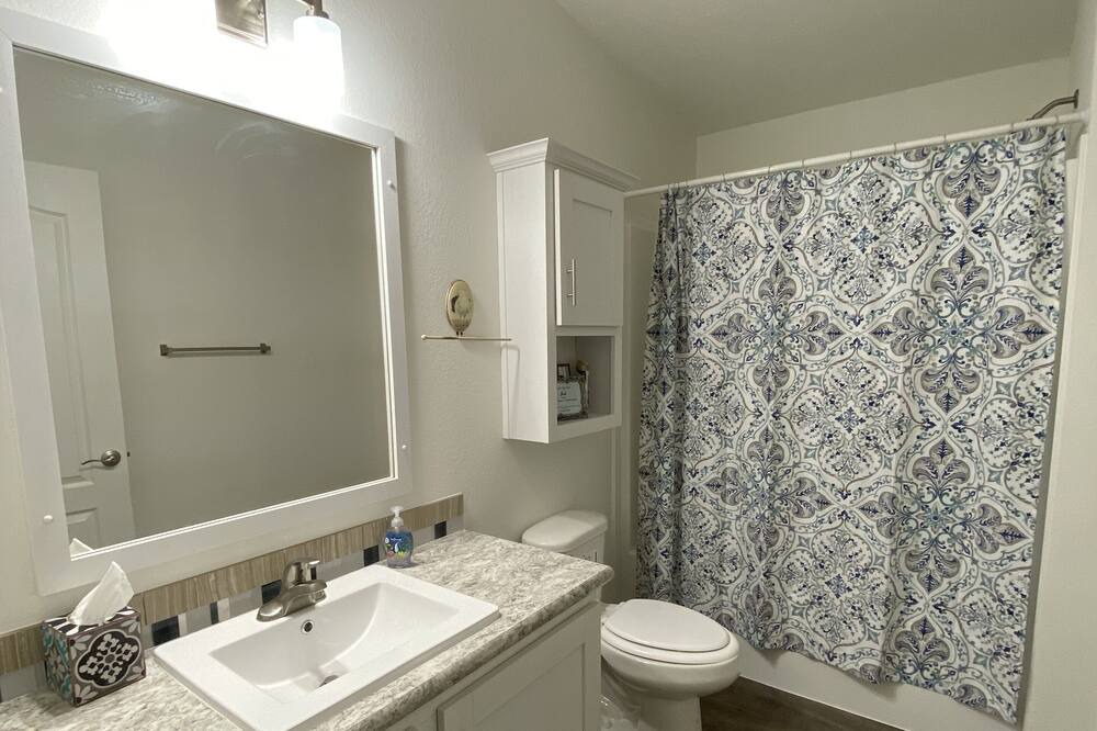 Photo of Bathroom in Battle Lake