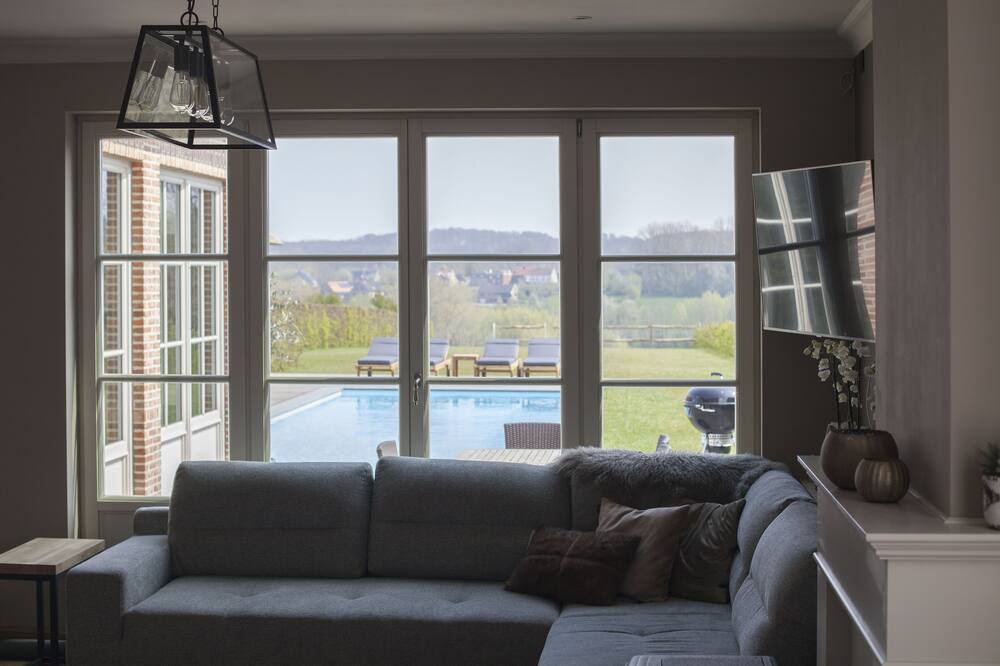 Photo of Livingroom in Opbrakel