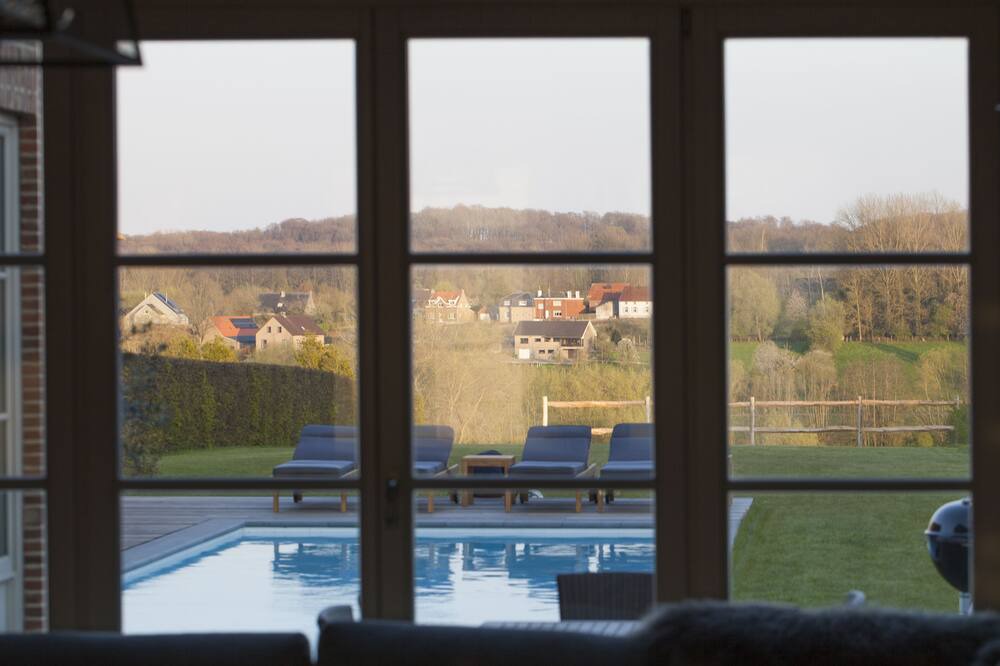Photo of Others in Opbrakel