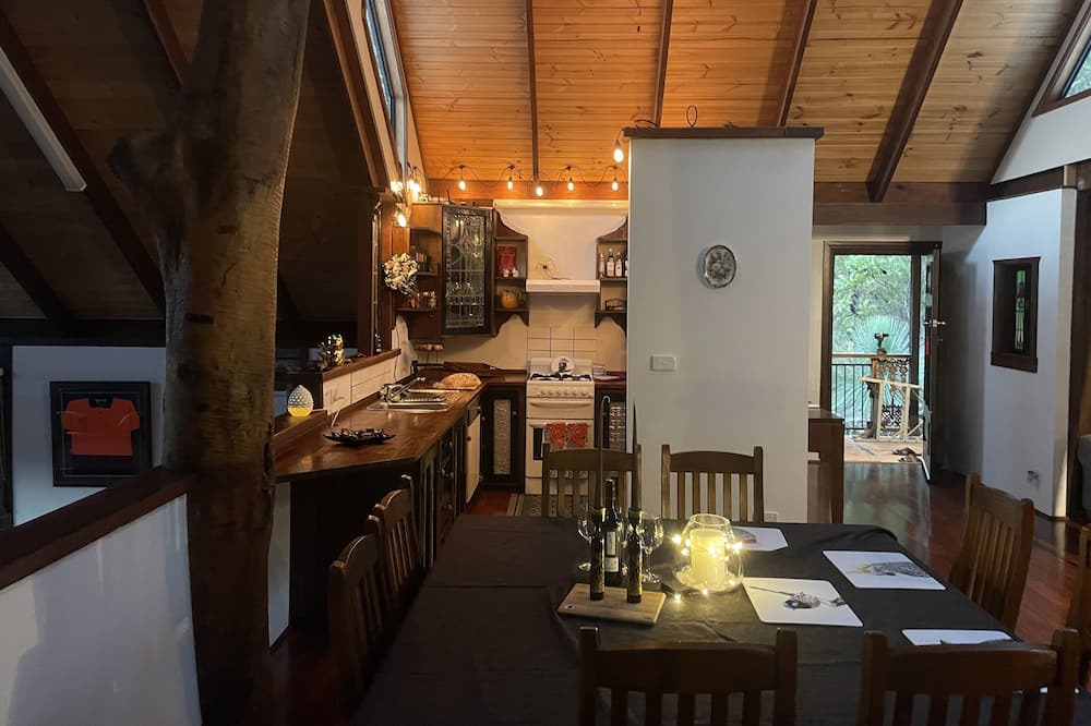 Photo of Kitchen in Kurrajong Hills
