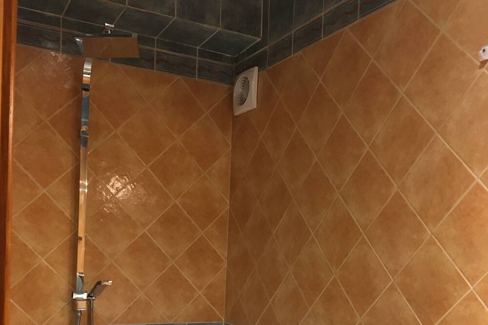 Photo of Bathroom in Guillaumes