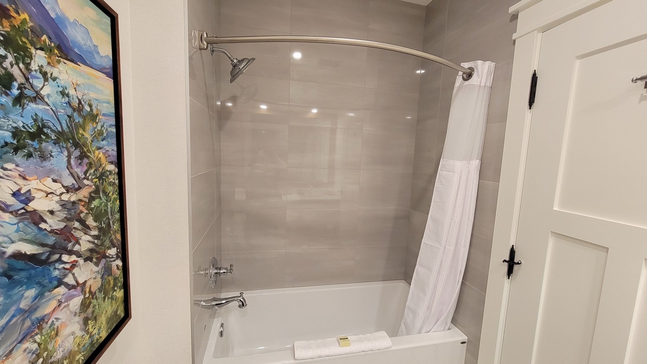 Photo of Bathroom in Waterton Park
