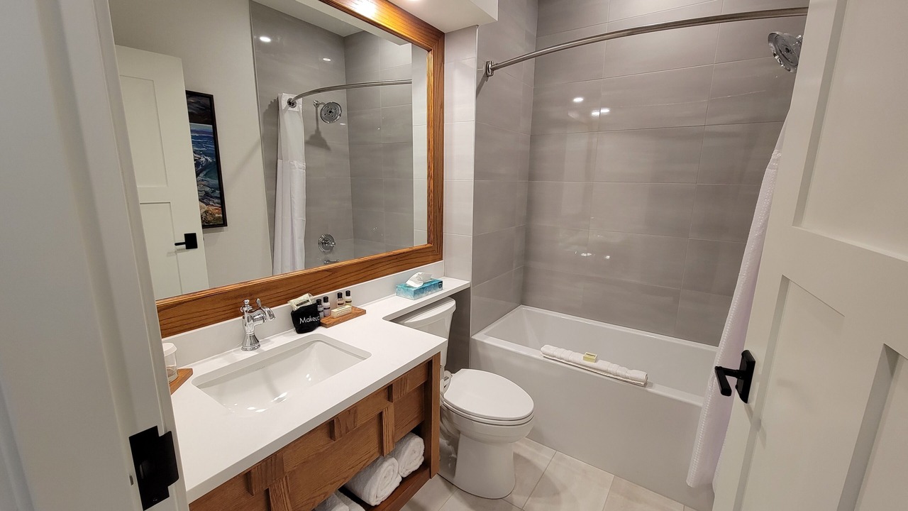 Photo of Bathroom in Waterton Park