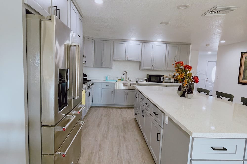 Photo of Kitchen in Southwest Anaheim