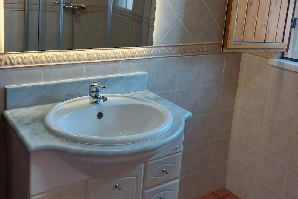 Photo of Bathroom in Cavaleiro