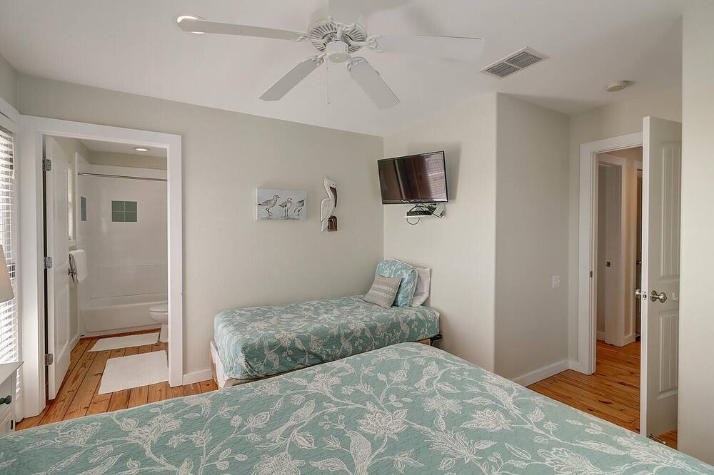 Photo of Bathroom in Port Aransas