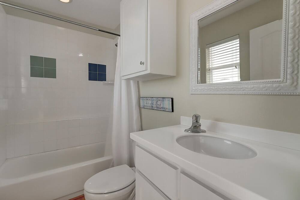Photo of Bathroom in Port Aransas