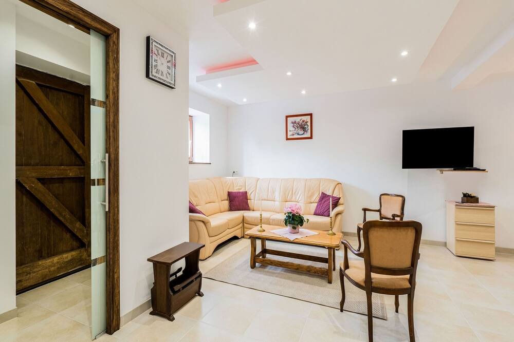 Photo of Livingroom in Beauraing