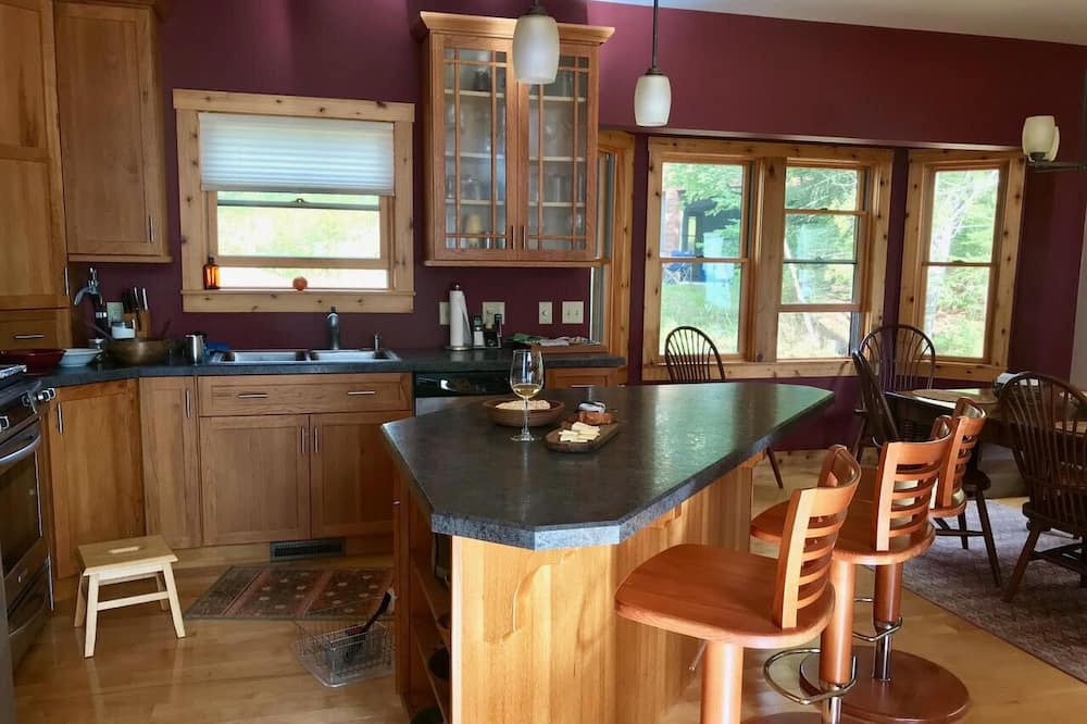 Photo of Kitchen in Beaver Island
