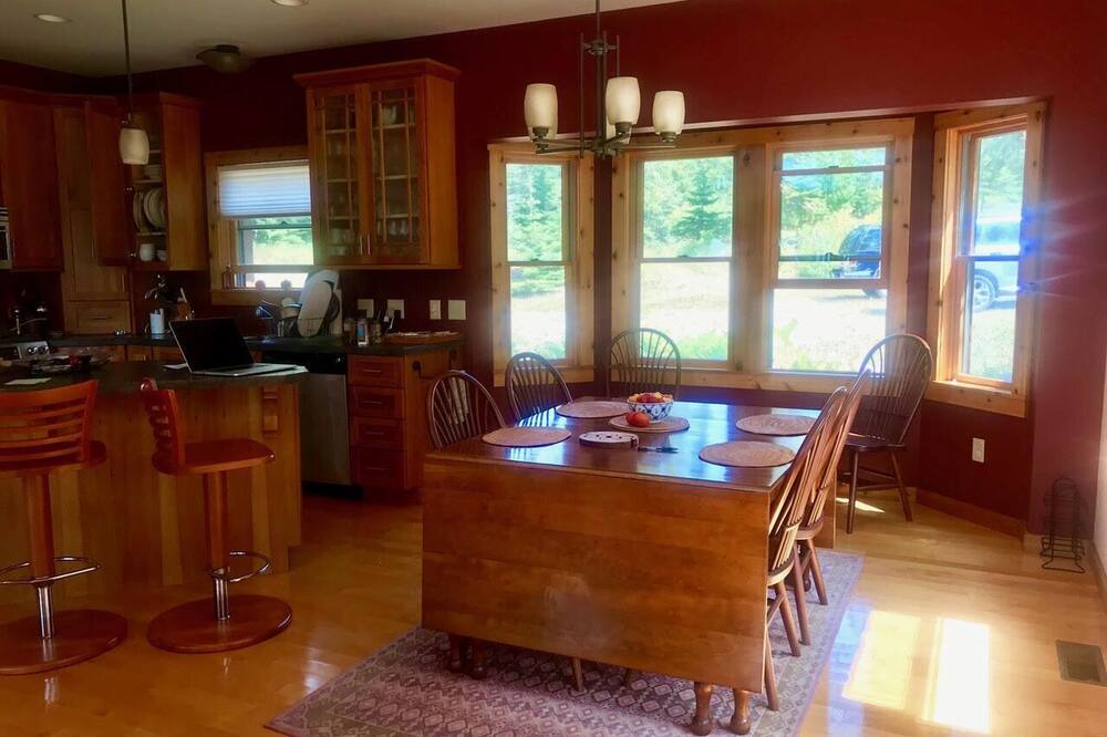 Photo of Kitchen in Beaver Island