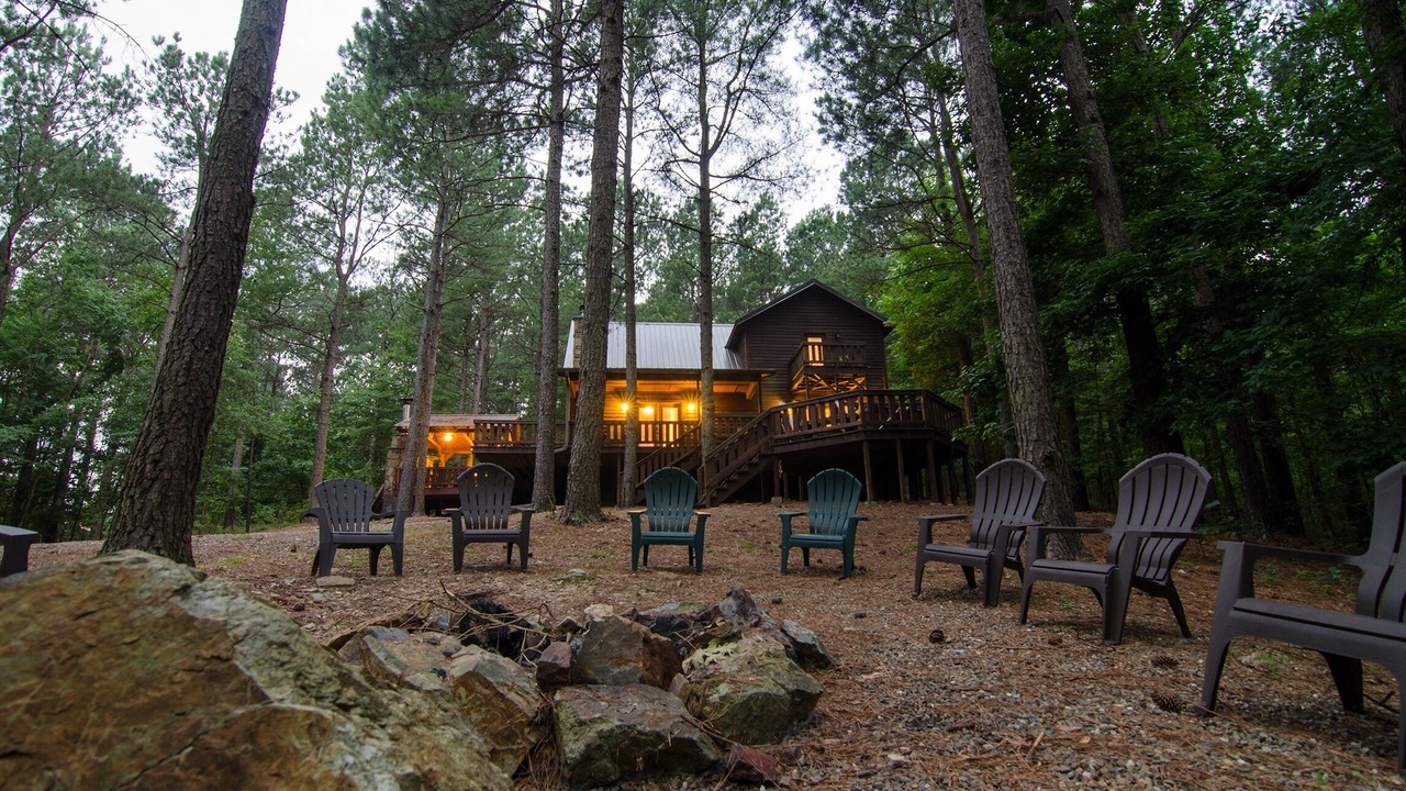 Photo of Others in Broken Bow