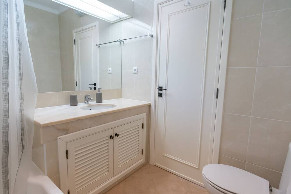 Photo of Bathroom in Alpouvar