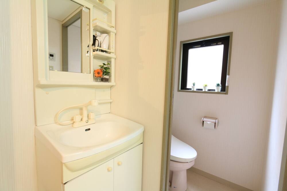 Photo of Bathroom in Minami