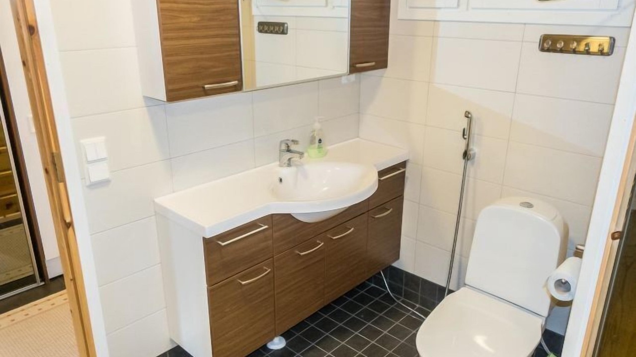 Photo of Bathroom in Yllas