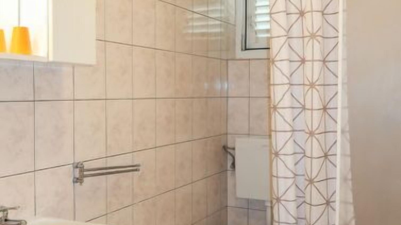 Photo of Bathroom in Cove Basina (Jelsa)