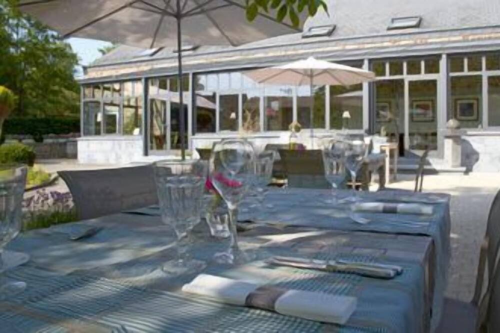 Photo of Patio Balcony in Nassogne