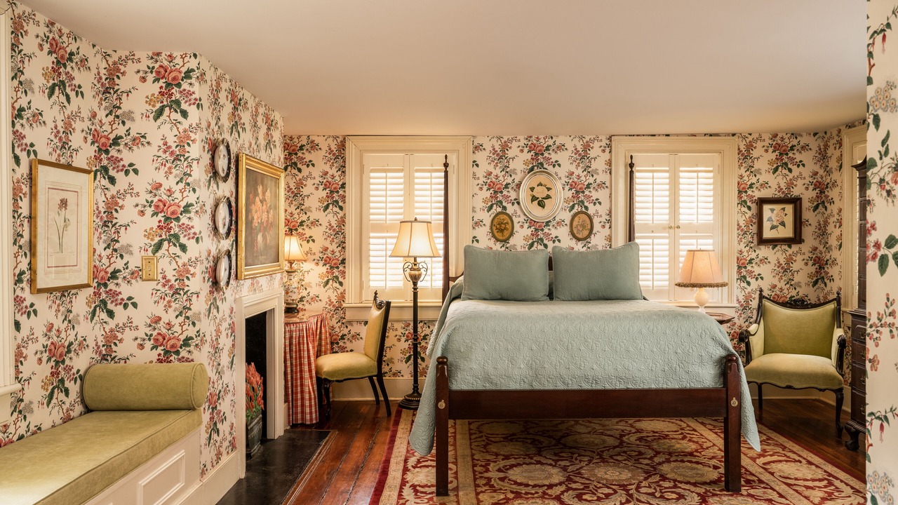 Photo of Bedroom in Charleston Historic District