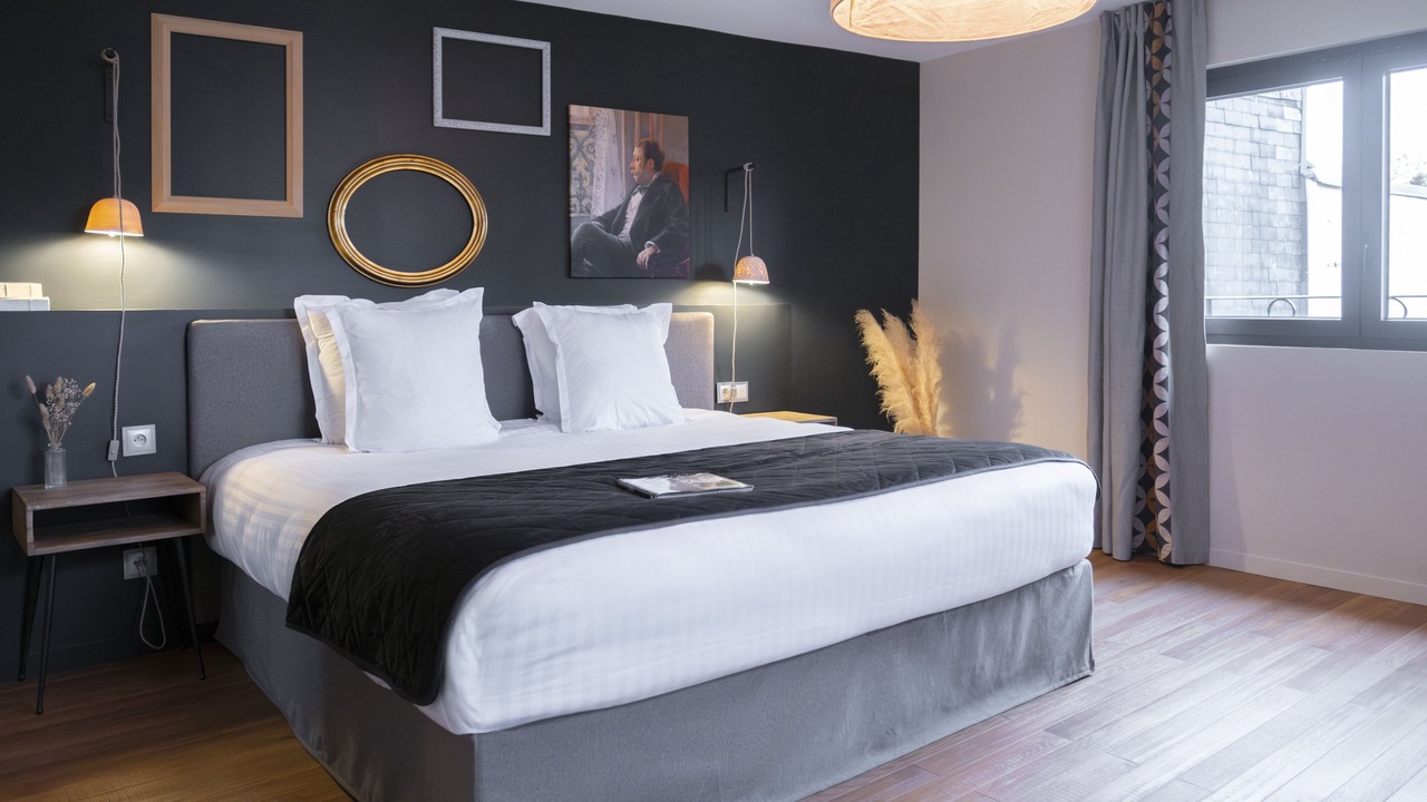 Photo of Bedroom in Varennes-Jarcy