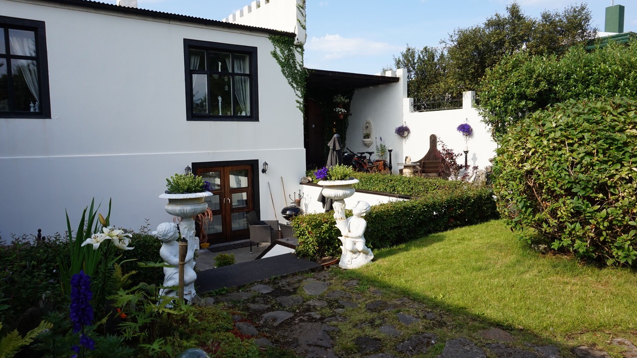 Photo of Outdoor in Innri-Njarthvik