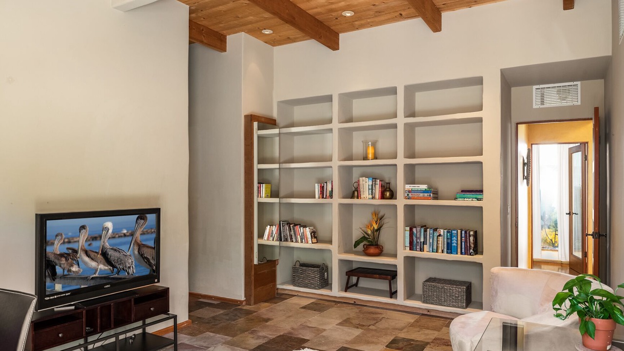 Photo of Livingroom in Carmel Highlands