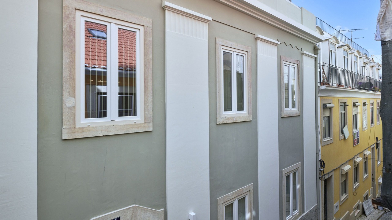 Photo of Bedroom in Lisbon Old Town