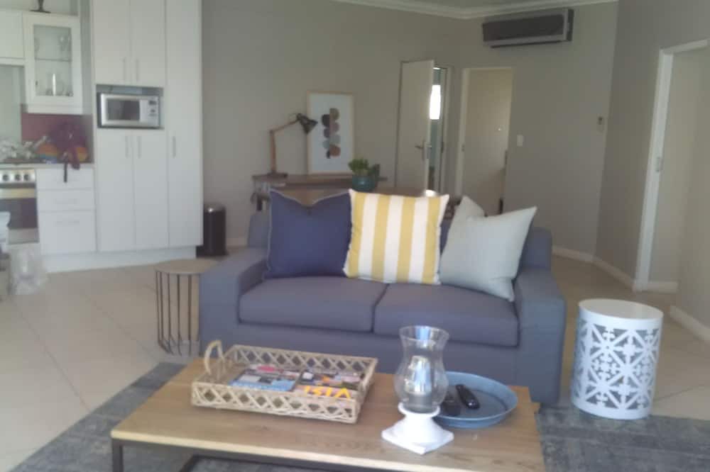 Photo of Livingroom in Mountainside
