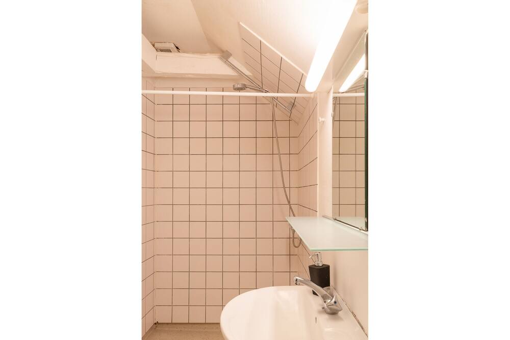 Photo of Bathroom in Midtbyen