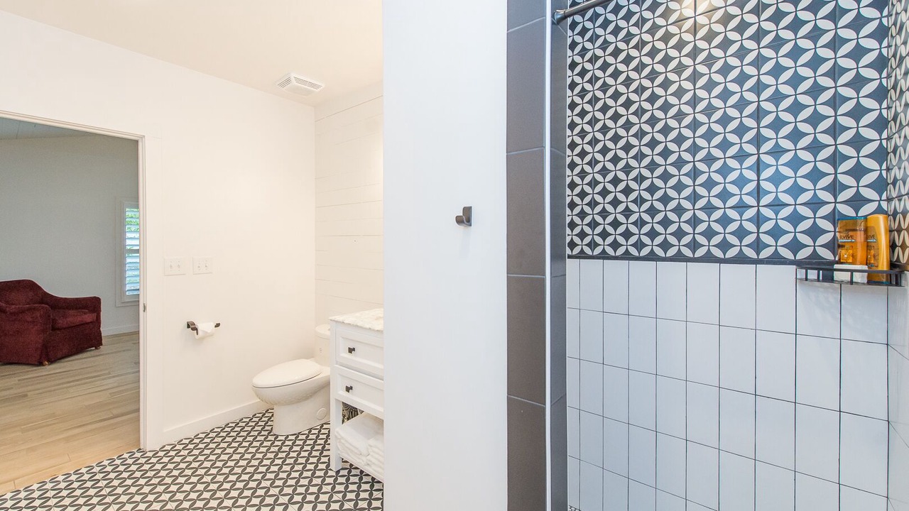 Photo of Bathroom in Uvalde