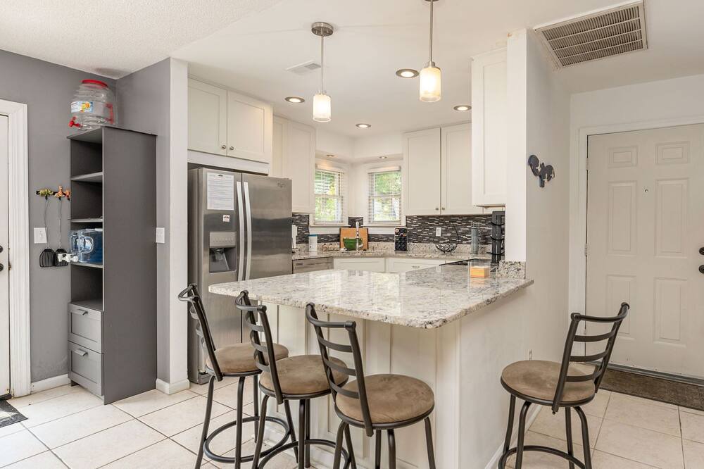Photo of Kitchen in Ocean Grove