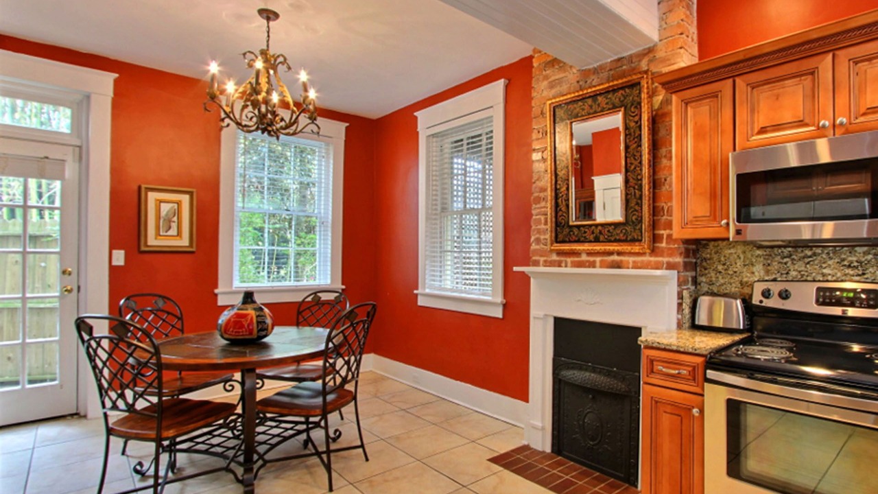 Photo of Kitchen in Metropolitan