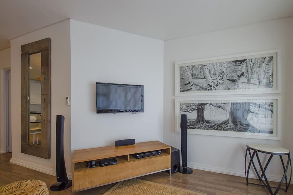 Photo of Livingroom in Mountainside