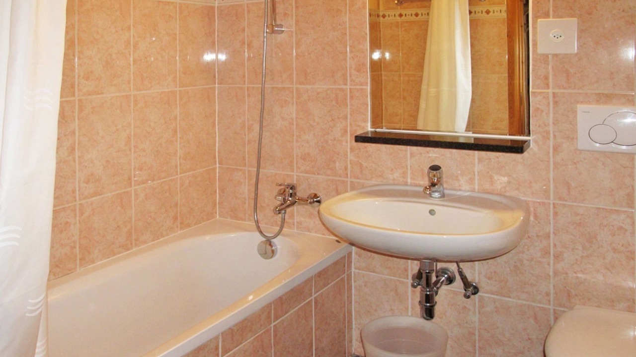 Photo of Bathroom in Savognin